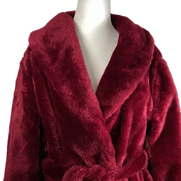 VTG Borg Fabric M Burgundy Faux Fur Robe Made in USA Plush Belted Long Lounge - Picture 5 of 14